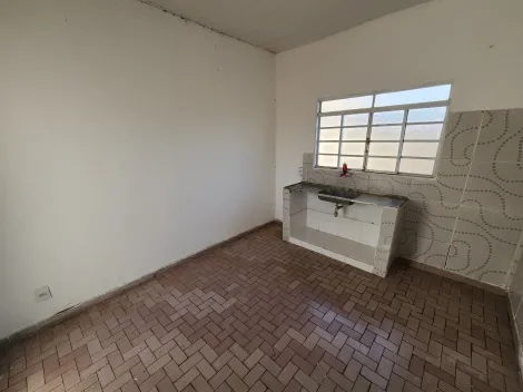 Alugar Casa / Padr&atilde;o em S&atilde;o Jos&eacute; do Rio Preto R$ 1.200,00 - Foto 4