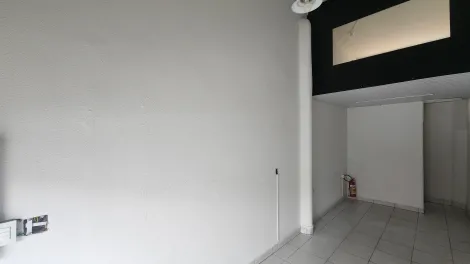 Alugar Comercial / Sal&atilde;o em S&atilde;o Jos&eacute; do Rio Preto R$ 1.500,00 - Foto 4