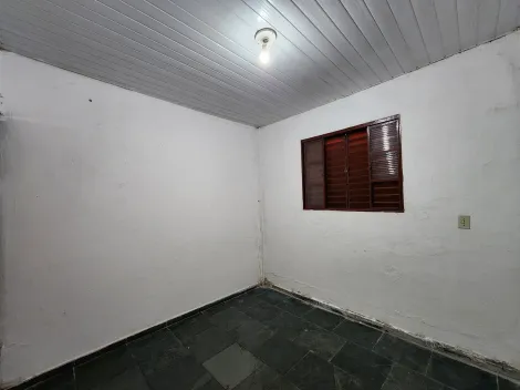 Alugar Casa / Padr&atilde;o em S&atilde;o Jos&eacute; do Rio Preto R$ 650,00 - Foto 5