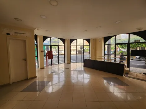 Alugar Comercial / Sal&atilde;o em S&atilde;o Jos&eacute; do Rio Preto. apenas R$ 8.000,00