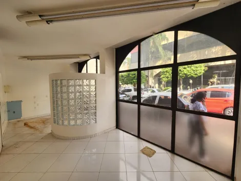 Alugar Comercial / Sal&atilde;o em S&atilde;o Jos&eacute; do Rio Preto R$ 8.000,00 - Foto 28