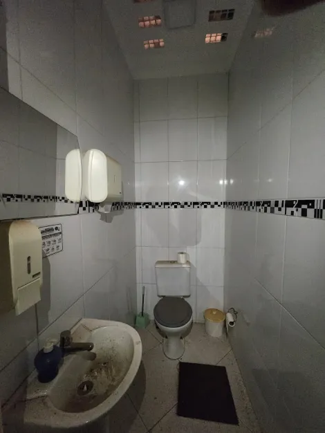 Alugar Comercial / Sal&atilde;o em S&atilde;o Jos&eacute; do Rio Preto R$ 8.000,00 - Foto 39