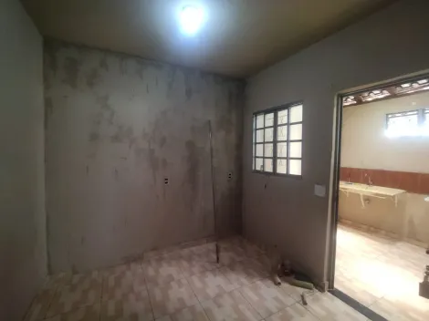 Alugar Casa / Padr&atilde;o em S&atilde;o Jos&eacute; do Rio Preto R$ 850,00 - Foto 3
