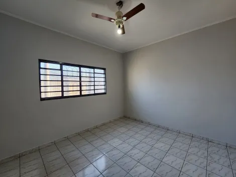 Alugar Casa / Padr&atilde;o em S&atilde;o Jos&eacute; do Rio Preto R$ 2.400,00 - Foto 2
