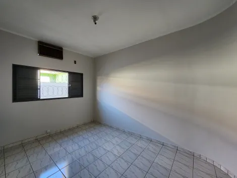Alugar Casa / Padr&atilde;o em S&atilde;o Jos&eacute; do Rio Preto R$ 2.400,00 - Foto 9