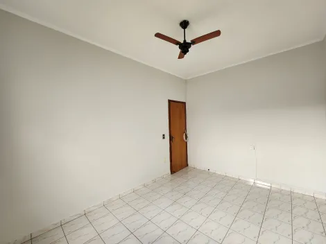 Alugar Casa / Padr&atilde;o em S&atilde;o Jos&eacute; do Rio Preto R$ 2.400,00 - Foto 15