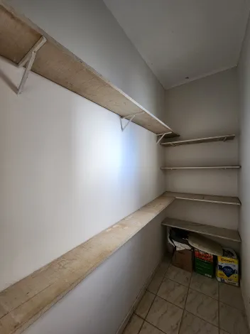 Alugar Casa / Padr&atilde;o em S&atilde;o Jos&eacute; do Rio Preto R$ 2.400,00 - Foto 19