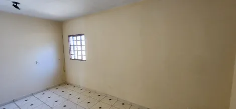 Alugar Casa / Padr&atilde;o em S&atilde;o Jos&eacute; do Rio Preto R$ 1.200,00 - Foto 4