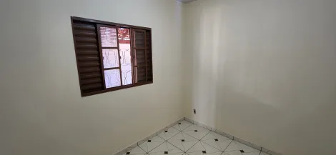 Alugar Casa / Padr&atilde;o em S&atilde;o Jos&eacute; do Rio Preto R$ 1.200,00 - Foto 5