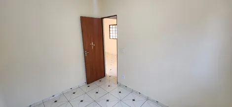 Alugar Casa / Padr&atilde;o em S&atilde;o Jos&eacute; do Rio Preto R$ 1.200,00 - Foto 9