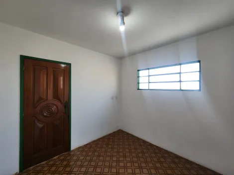 Alugar Casa / Padr&atilde;o em S&atilde;o Jos&eacute; do Rio Preto R$ 1.300,00 - Foto 3