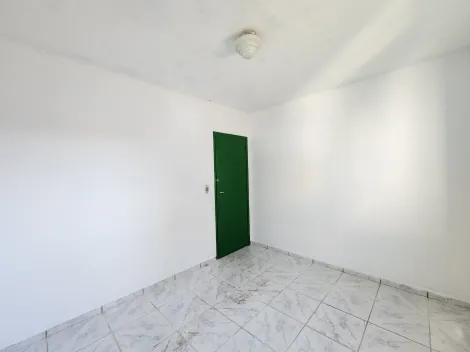 Alugar Casa / Padr&atilde;o em S&atilde;o Jos&eacute; do Rio Preto R$ 1.300,00 - Foto 13