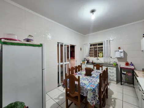Comprar Casa / Padr&atilde;o em S&atilde;o Jos&eacute; do Rio Preto R$ 230.000,00 - Foto 4