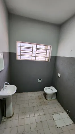 Alugar Comercial / Casa Comercial em S&atilde;o Jos&eacute; do Rio Preto R$ 3.700,00 - Foto 9