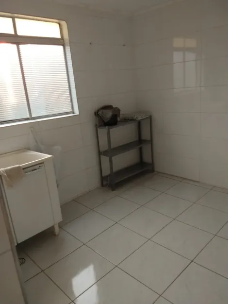 Alugar Apartamento / Padr&atilde;o em S&atilde;o Jos&eacute; do Rio Preto R$ 1.200,00 - Foto 9