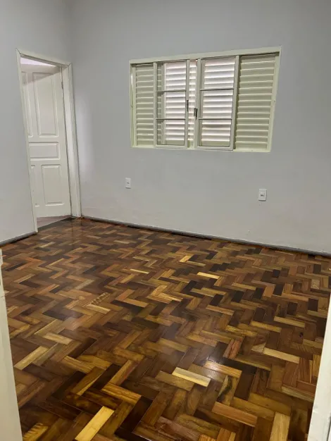 Alugar Casa / Padr&atilde;o em Monte Apraz&iacute;vel R$ 700,00 - Foto 8