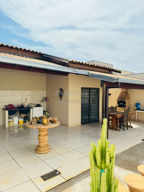 Comprar Casa / Padr&atilde;o em S&atilde;o Jos&eacute; do Rio Preto R$ 300.000,00 - Foto 3