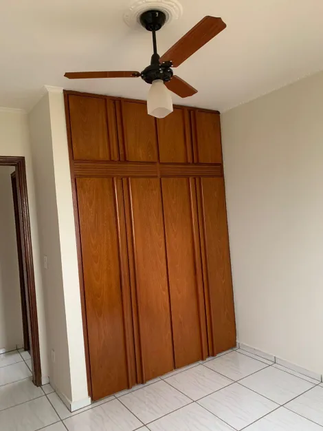 Comprar Apartamento / Padr&atilde;o em S&atilde;o Jos&eacute; do Rio Preto R$ 230.000,00 - Foto 8