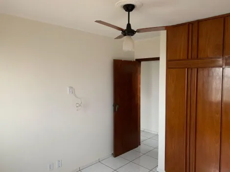 Comprar Apartamento / Padr&atilde;o em S&atilde;o Jos&eacute; do Rio Preto R$ 230.000,00 - Foto 10