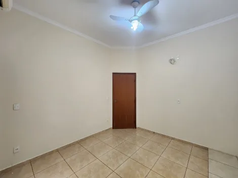 Alugar Casa / Padr&atilde;o em S&atilde;o Jos&eacute; do Rio Preto R$ 2.500,00 - Foto 8