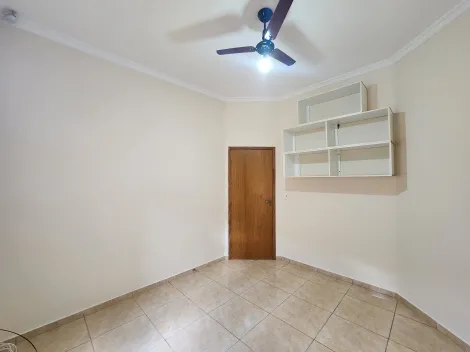 Alugar Casa / Padr&atilde;o em S&atilde;o Jos&eacute; do Rio Preto R$ 2.500,00 - Foto 14