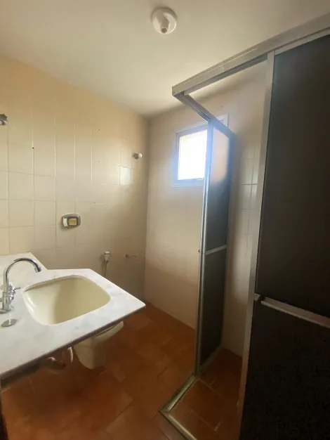 Alugar Apartamento / Padr&atilde;o em S&atilde;o Jos&eacute; do Rio Preto R$ 1.200,00 - Foto 6