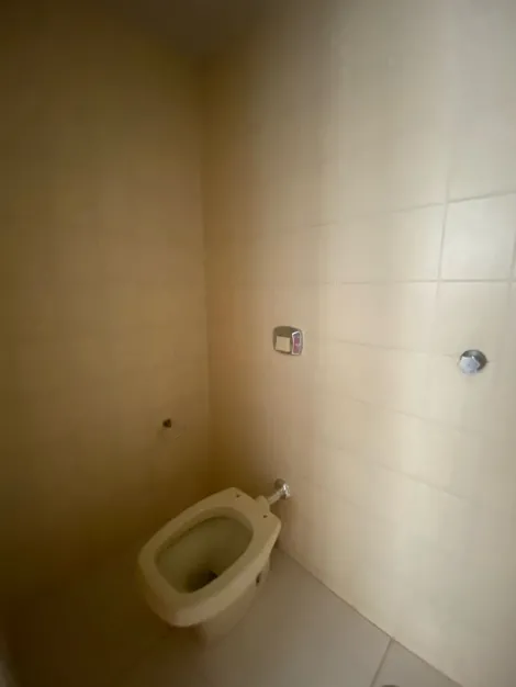 Alugar Apartamento / Padr&atilde;o em S&atilde;o Jos&eacute; do Rio Preto R$ 1.200,00 - Foto 9