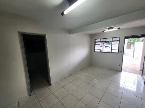Alugar Casa / Padr&atilde;o em S&atilde;o Jos&eacute; do Rio Preto R$ 1.000,00 - Foto 2