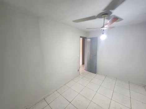 Alugar Casa / Padr&atilde;o em S&atilde;o Jos&eacute; do Rio Preto R$ 1.000,00 - Foto 4