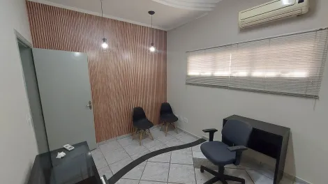 Alugar Comercial / Casa Comercial em S&atilde;o Jos&eacute; do Rio Preto R$ 5.000,00 - Foto 14