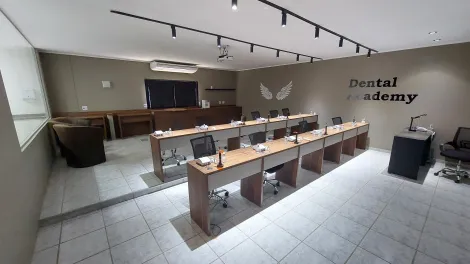 Alugar Comercial / Casa Comercial em S&atilde;o Jos&eacute; do Rio Preto R$ 5.000,00 - Foto 25