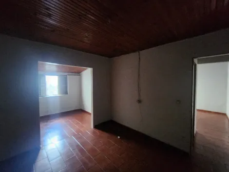 Alugar Casa / Padr&atilde;o em S&atilde;o Jos&eacute; do Rio Preto R$ 700,00 - Foto 2