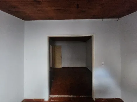 Alugar Casa / Padr&atilde;o em S&atilde;o Jos&eacute; do Rio Preto R$ 700,00 - Foto 3