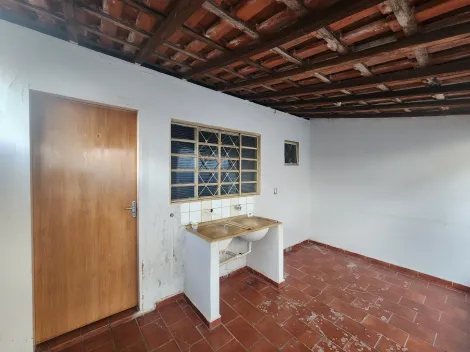 Alugar Casa / Padr&atilde;o em S&atilde;o Jos&eacute; do Rio Preto R$ 700,00 - Foto 5