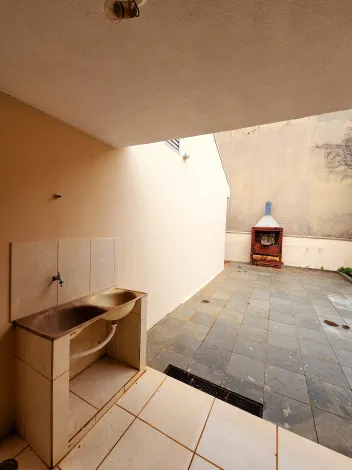 Alugar Casa / Padr&atilde;o em S&atilde;o Jos&eacute; do Rio Preto R$ 2.000,00 - Foto 13
