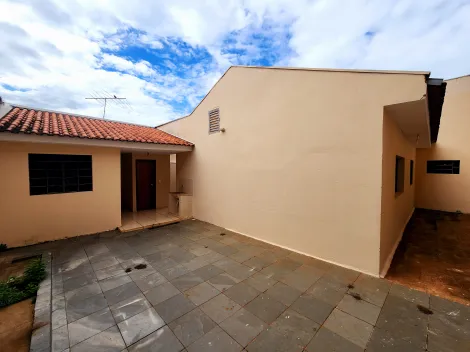 Alugar Casa / Padr&atilde;o em S&atilde;o Jos&eacute; do Rio Preto R$ 2.000,00 - Foto 16