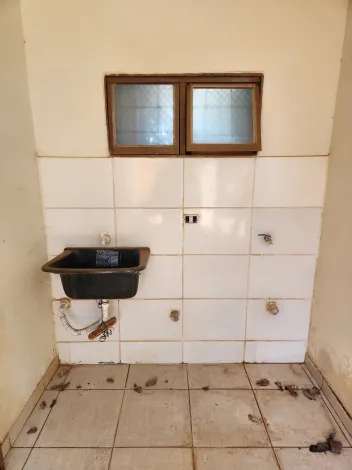 Alugar Casa / Padr&atilde;o em S&atilde;o Jos&eacute; do Rio Preto R$ 650,00 - Foto 8