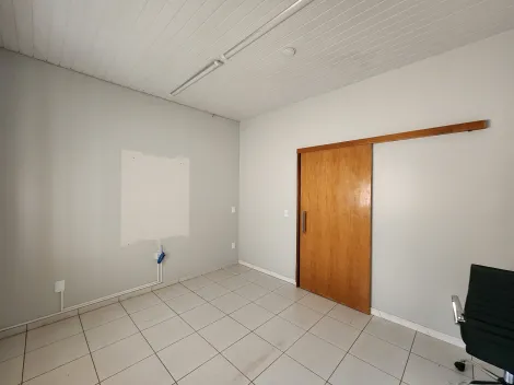 Alugar Comercial / Sal&atilde;o em S&atilde;o Jos&eacute; do Rio Preto R$ 2.000,00 - Foto 10
