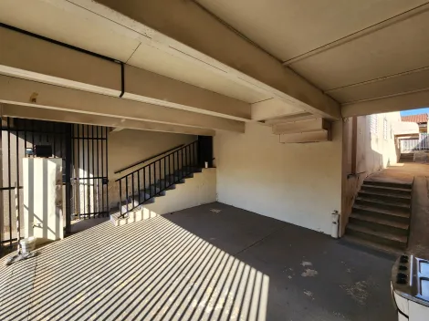 Alugar Comercial / Sal&atilde;o em S&atilde;o Jos&eacute; do Rio Preto. apenas R$ 2.000,00
