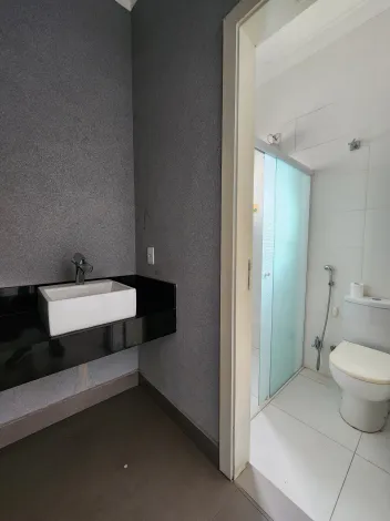 Alugar Casa / Padr&atilde;o em S&atilde;o Jos&eacute; do Rio Preto R$ 5.000,00 - Foto 10