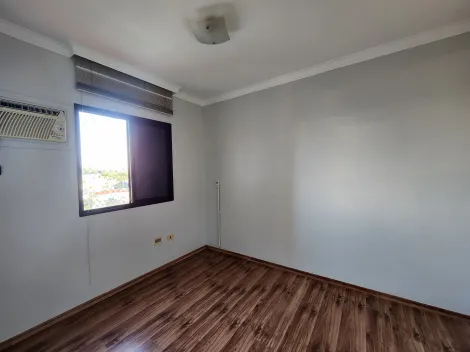 Alugar Apartamento / Padr&atilde;o em S&atilde;o Jos&eacute; do Rio Preto R$ 1.650,00 - Foto 8