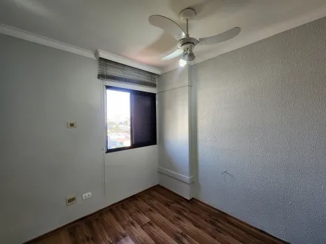 Alugar Apartamento / Padr&atilde;o em S&atilde;o Jos&eacute; do Rio Preto R$ 1.650,00 - Foto 11