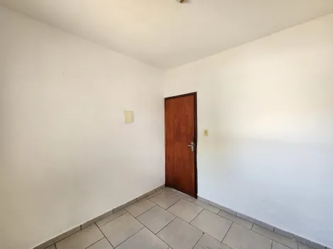Alugar Casa / Padr&atilde;o em S&atilde;o Jos&eacute; do Rio Preto R$ 800,00 - Foto 9