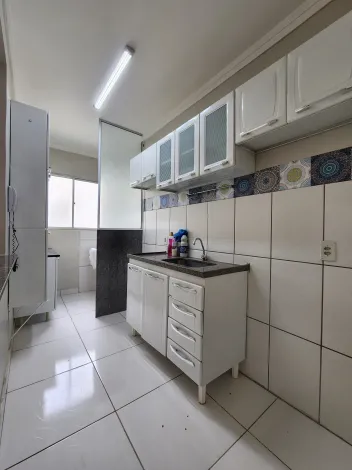 Alugar Apartamento / Cobertura em S&atilde;o Jos&eacute; do Rio Preto R$ 1.100,00 - Foto 3