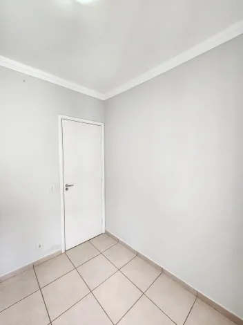 Alugar Apartamento / Cobertura em S&atilde;o Jos&eacute; do Rio Preto R$ 1.100,00 - Foto 8