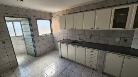 Alugar Apartamento / Padr&atilde;o em S&atilde;o Jos&eacute; do Rio Preto R$ 1.123,86 - Foto 3