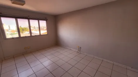 Alugar Comercial / Sala em S&atilde;o Jos&eacute; do Rio Preto R$ 1.300,00 - Foto 3