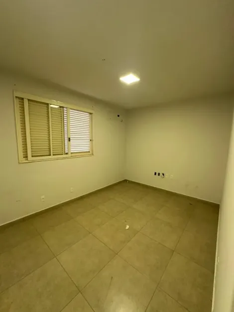 Alugar Comercial / Casa Comercial em S&atilde;o Jos&eacute; do Rio Preto R$ 12.000,00 - Foto 2