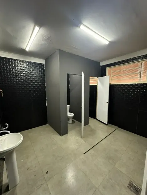Alugar Comercial / Casa Comercial em S&atilde;o Jos&eacute; do Rio Preto R$ 12.000,00 - Foto 6
