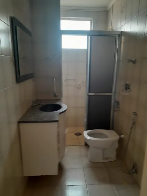 Alugar Apartamento / Padr&atilde;o em S&atilde;o Jos&eacute; do Rio Preto R$ 1.300,00 - Foto 16